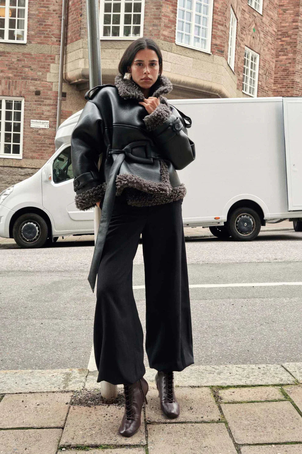 Roselle Manchester Short Coat